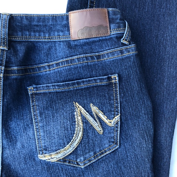 3/$15 Maurice’s dark indigo jean 9/10 short - Picture 5 of 8